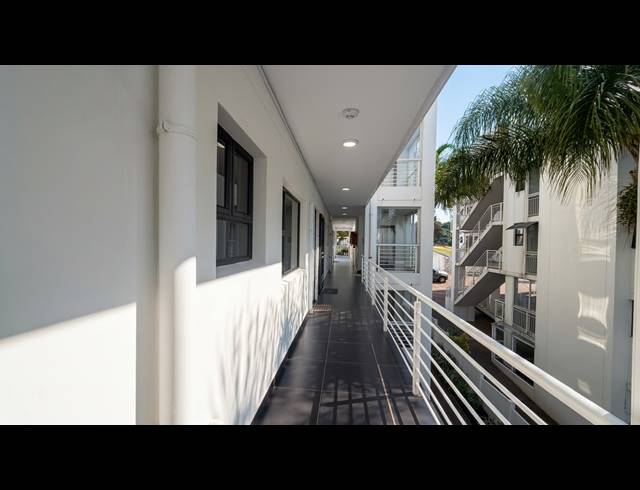 2 BEDROOM APARTMENT FOR SALE IN WINDERMERE
